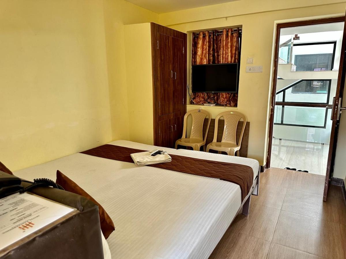 Hotel Ramakrishna Махабалипурам Экстерьер фото